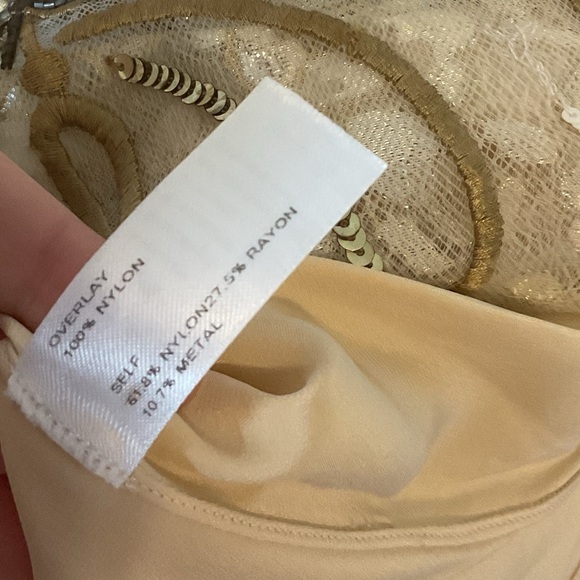 Carolina Herrera Rhinestone Beaded Floral Embellished Sheath Dress Size 6 Gold - Picture 8 of 16